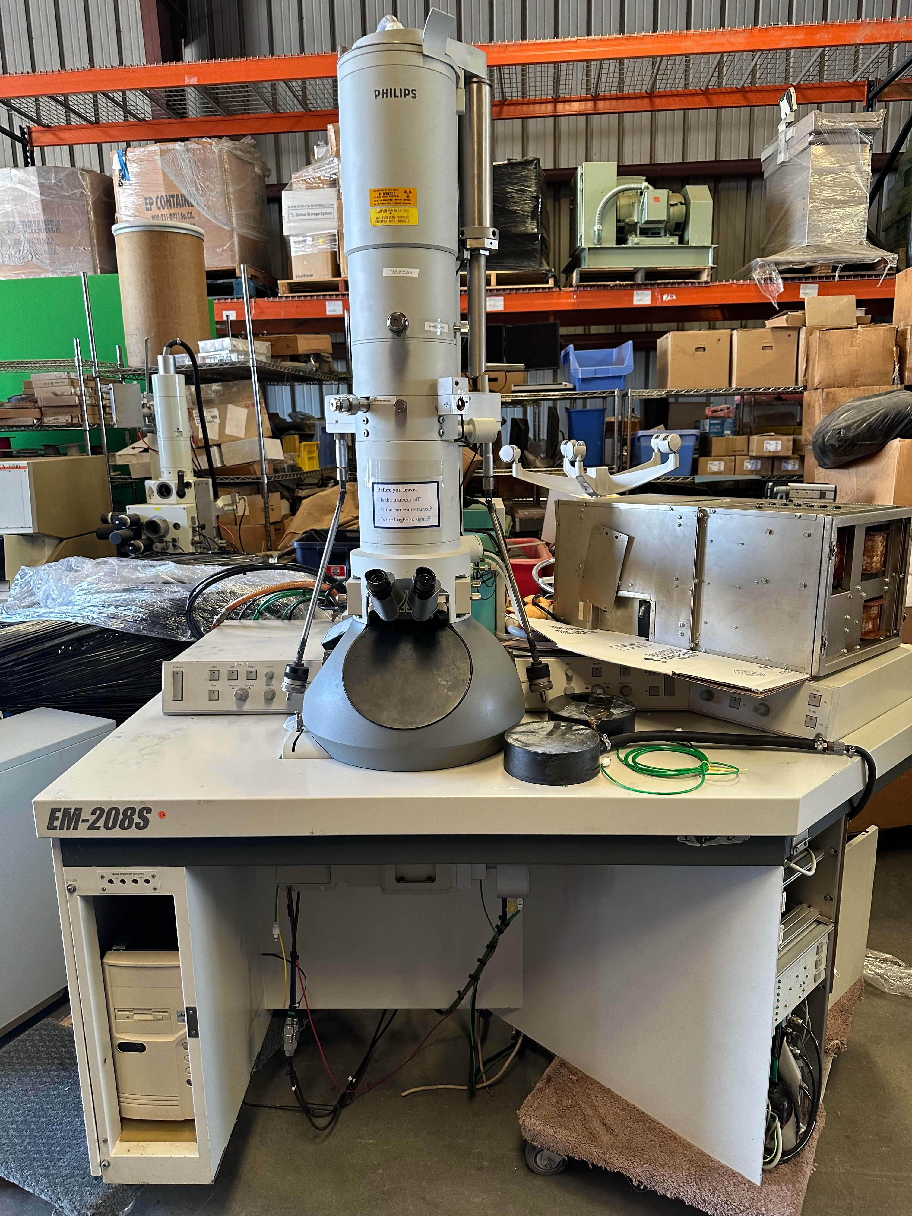 Philips EM-208S Transmission Electron Microscope